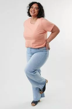 Sweet Salt Ultimate Everyday Scoop Peach